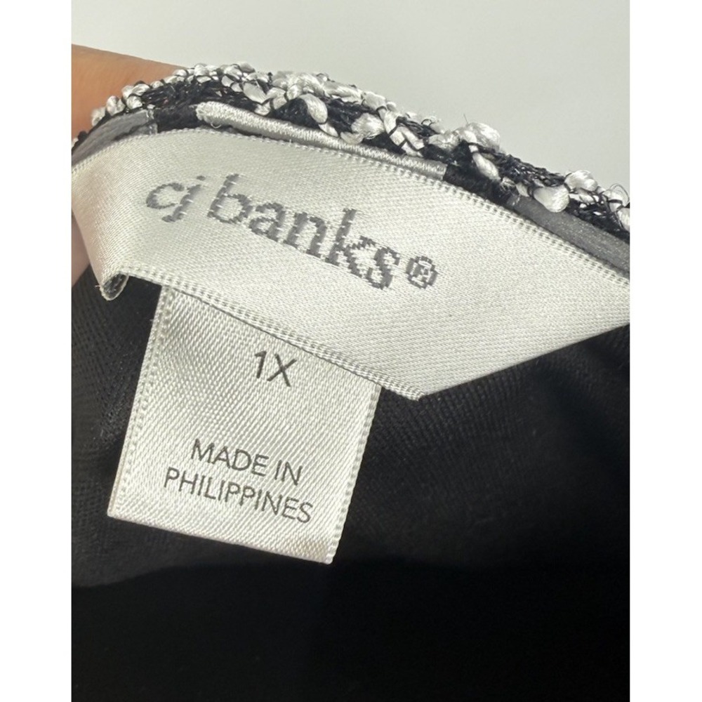 CJ Banks plus size women's fancy layered top.  Size 1X - Picture 4 of 10